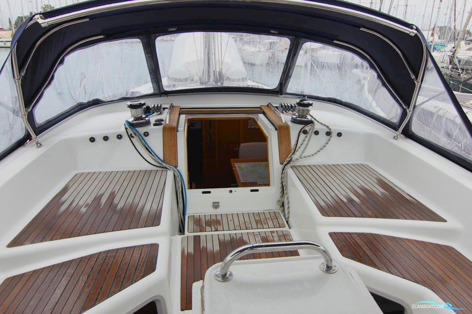 Jeanneau 53