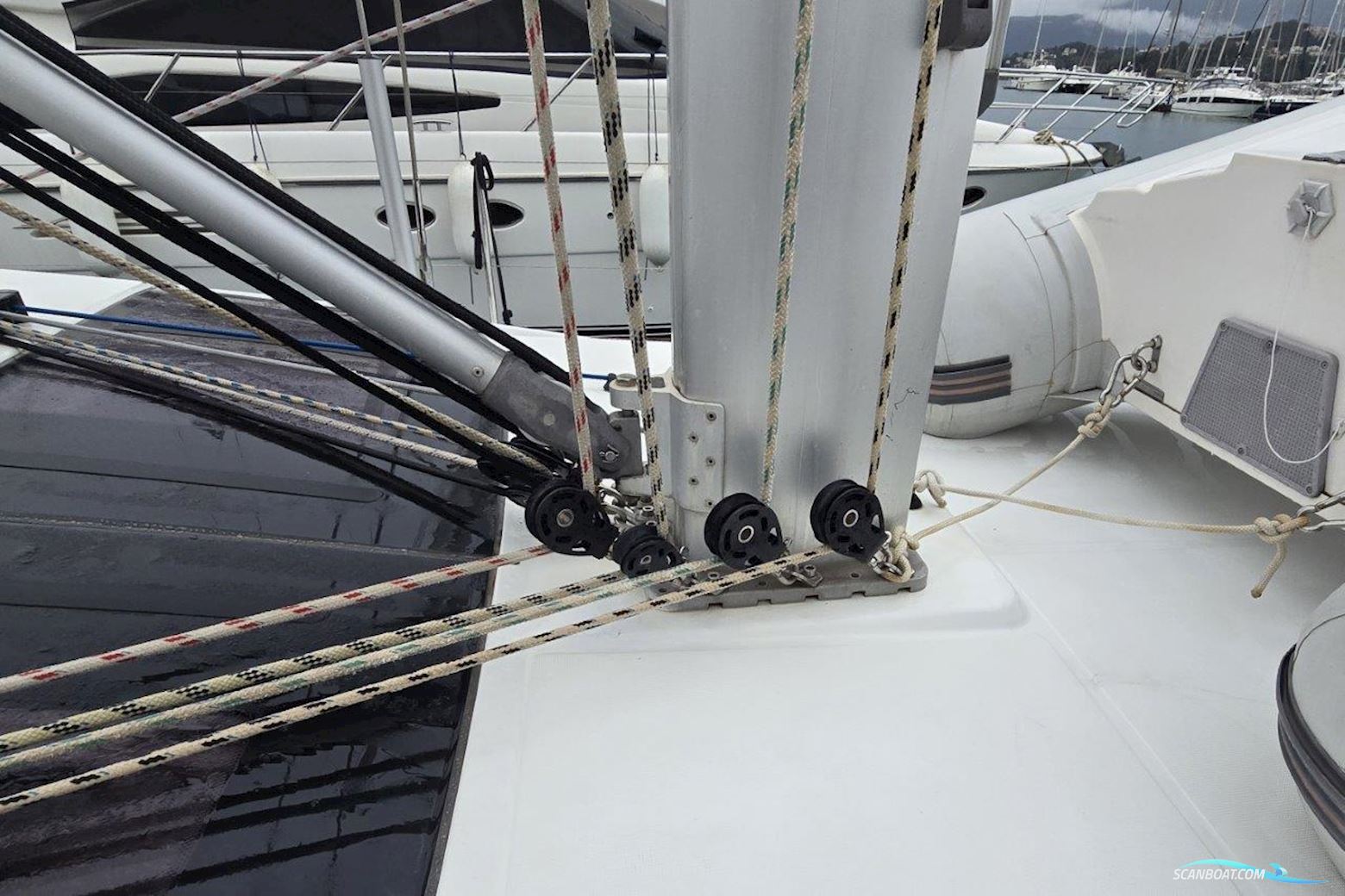 Jeanneau 53