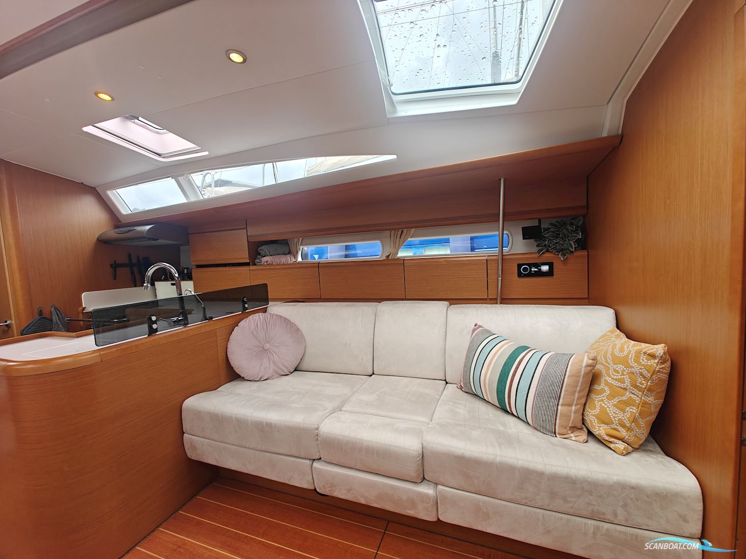 Jeanneau 53 Shallow Draft