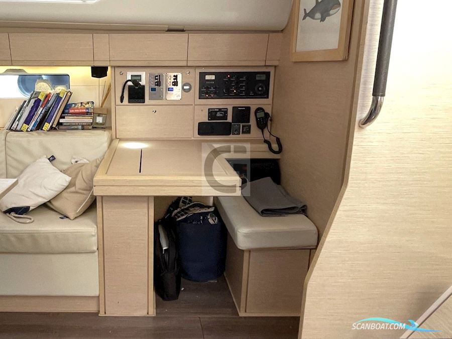 Jeanneau 54