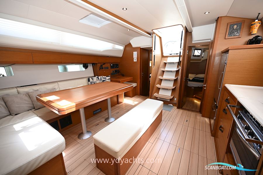Jeanneau 54