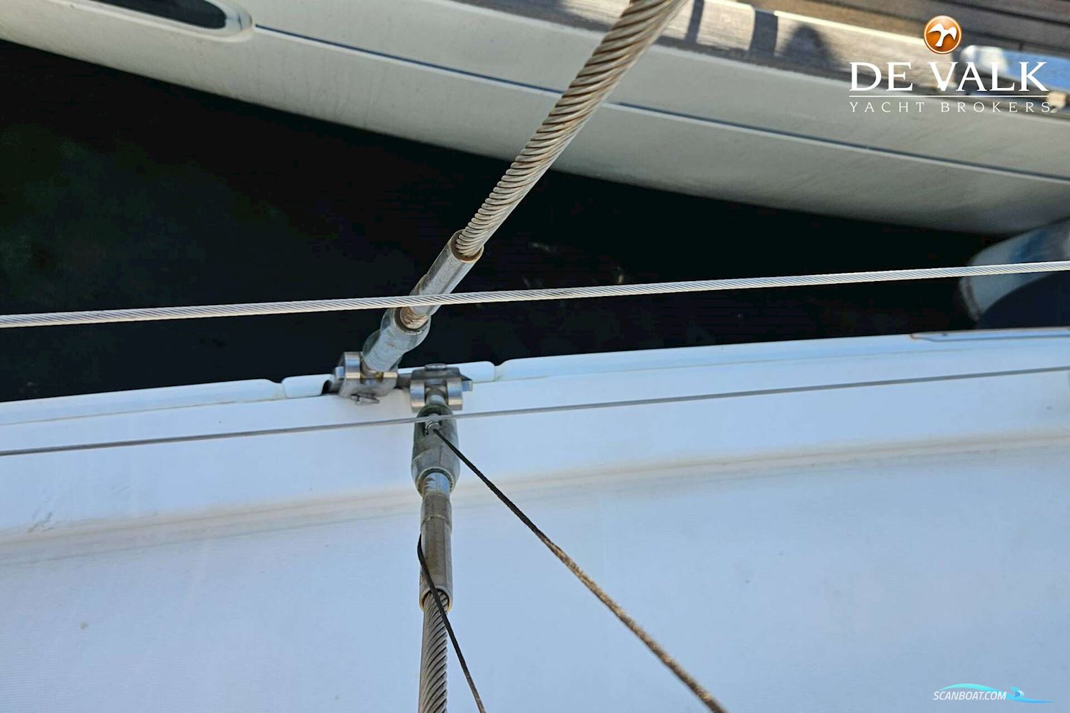 Jeanneau 54