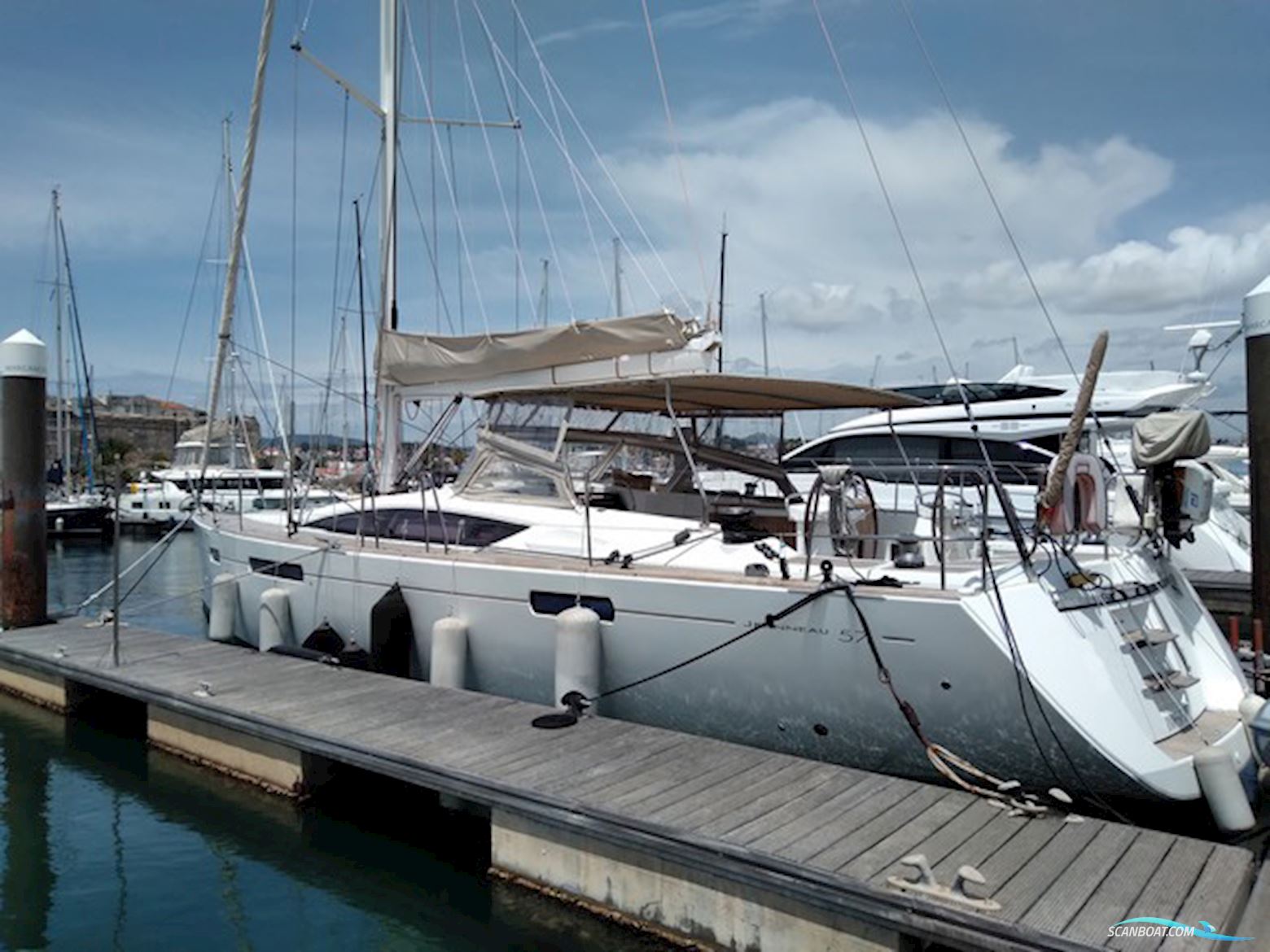 Jeanneau 57