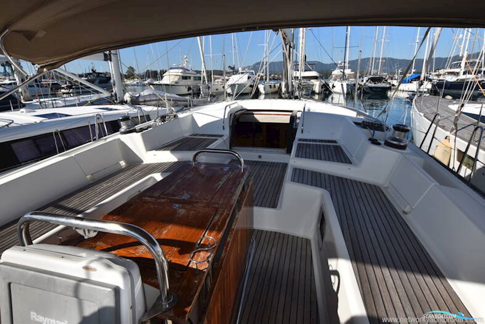 Jeanneau 57