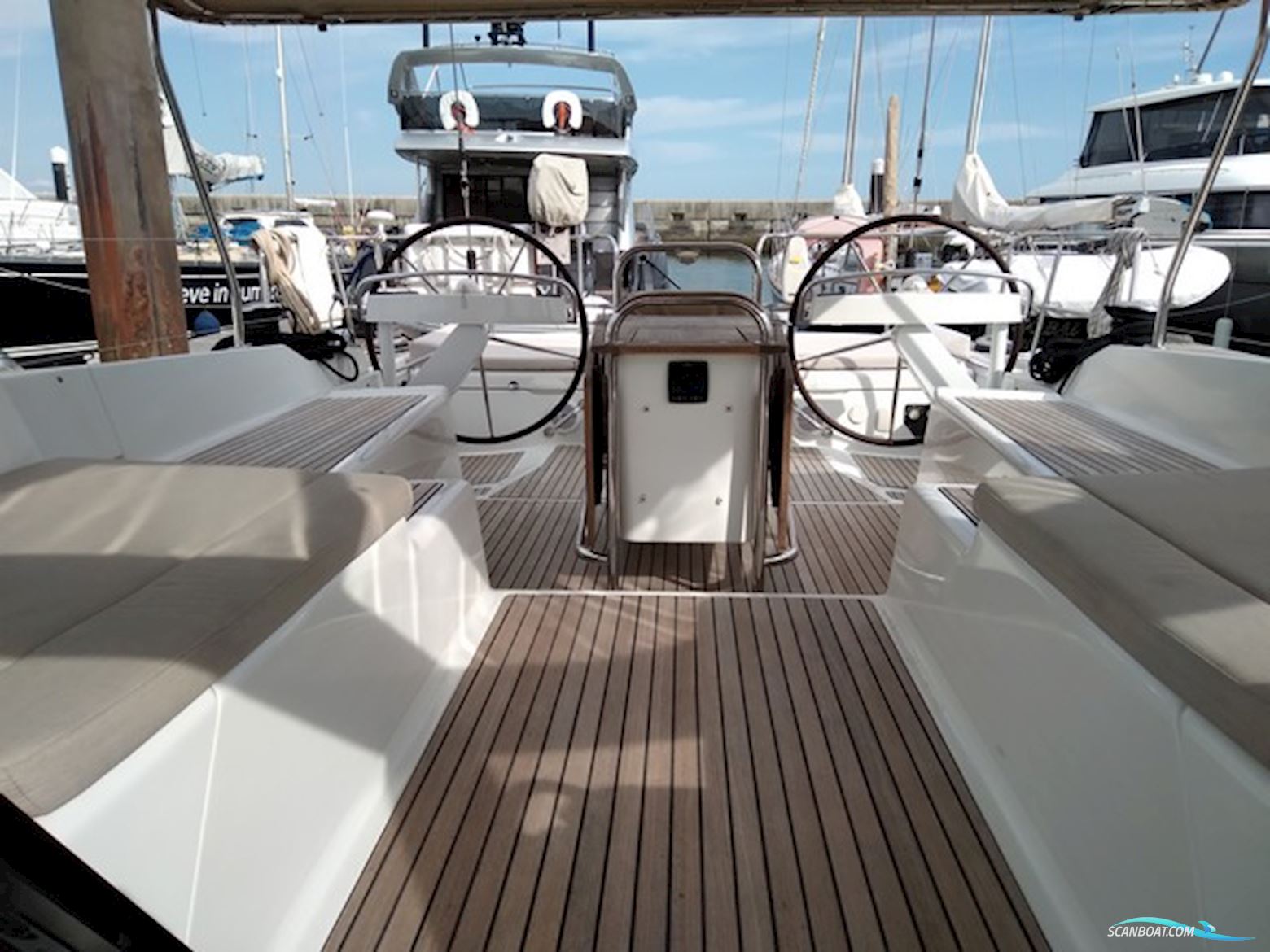 Jeanneau 57