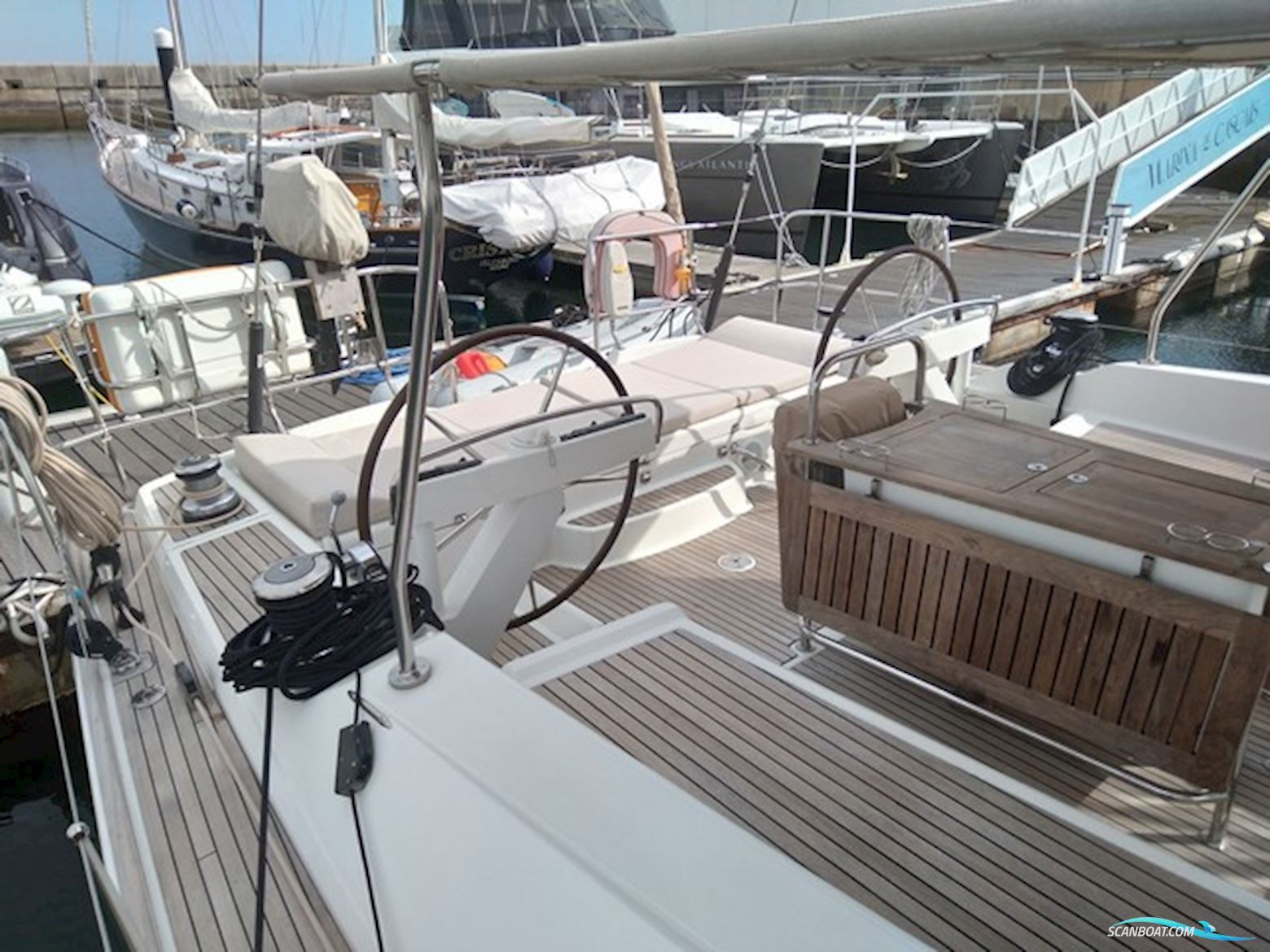 Jeanneau 57