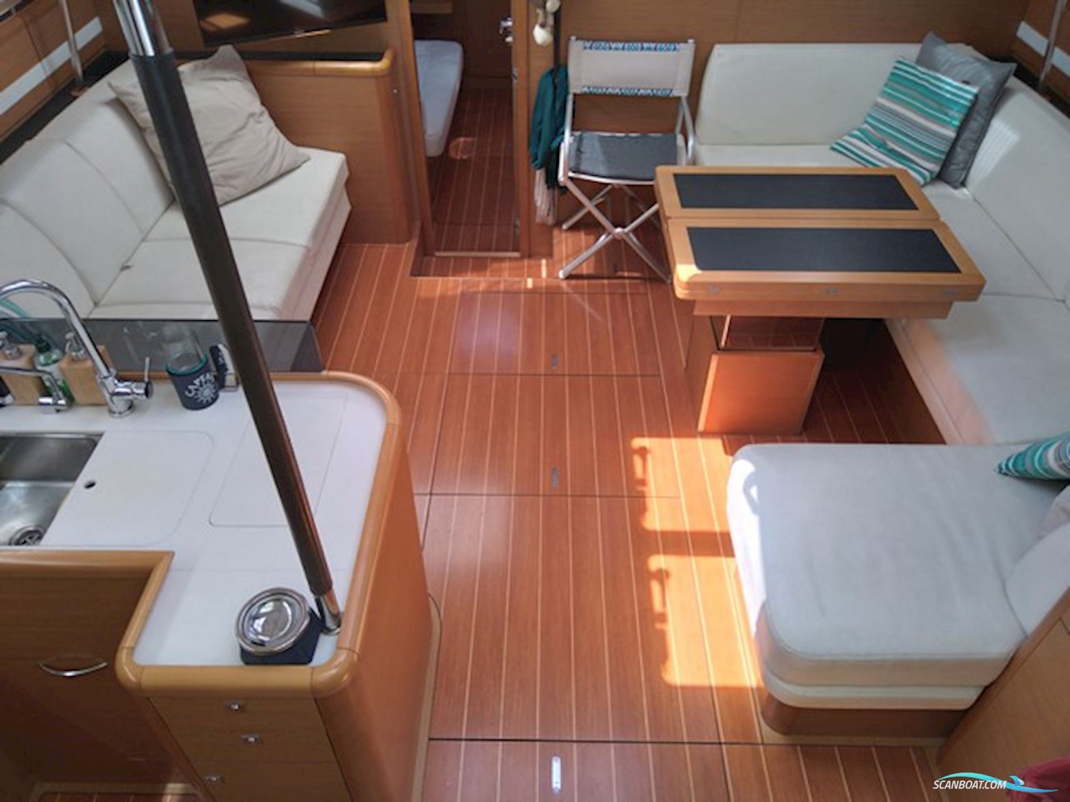 Jeanneau 57