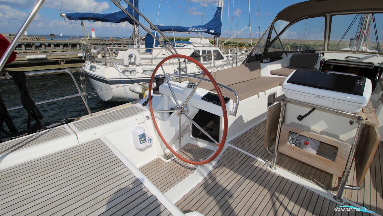 Jeanneau 57 Yacht