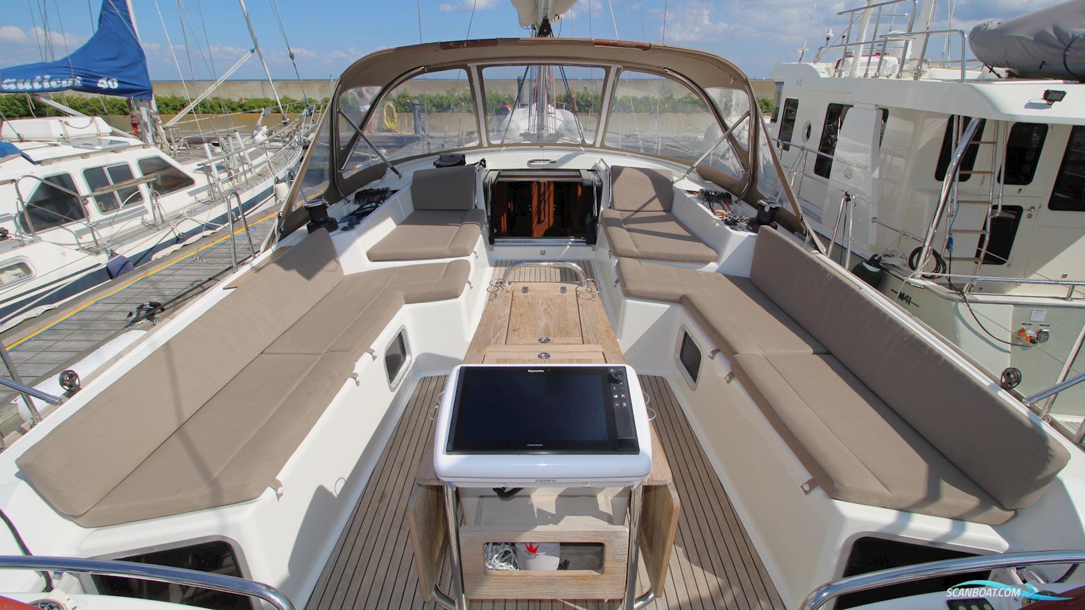 Jeanneau 57 Yacht