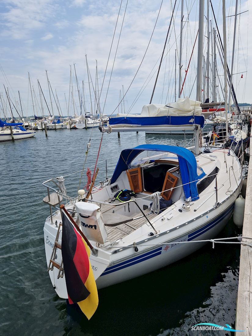 Jeanneau Aquila