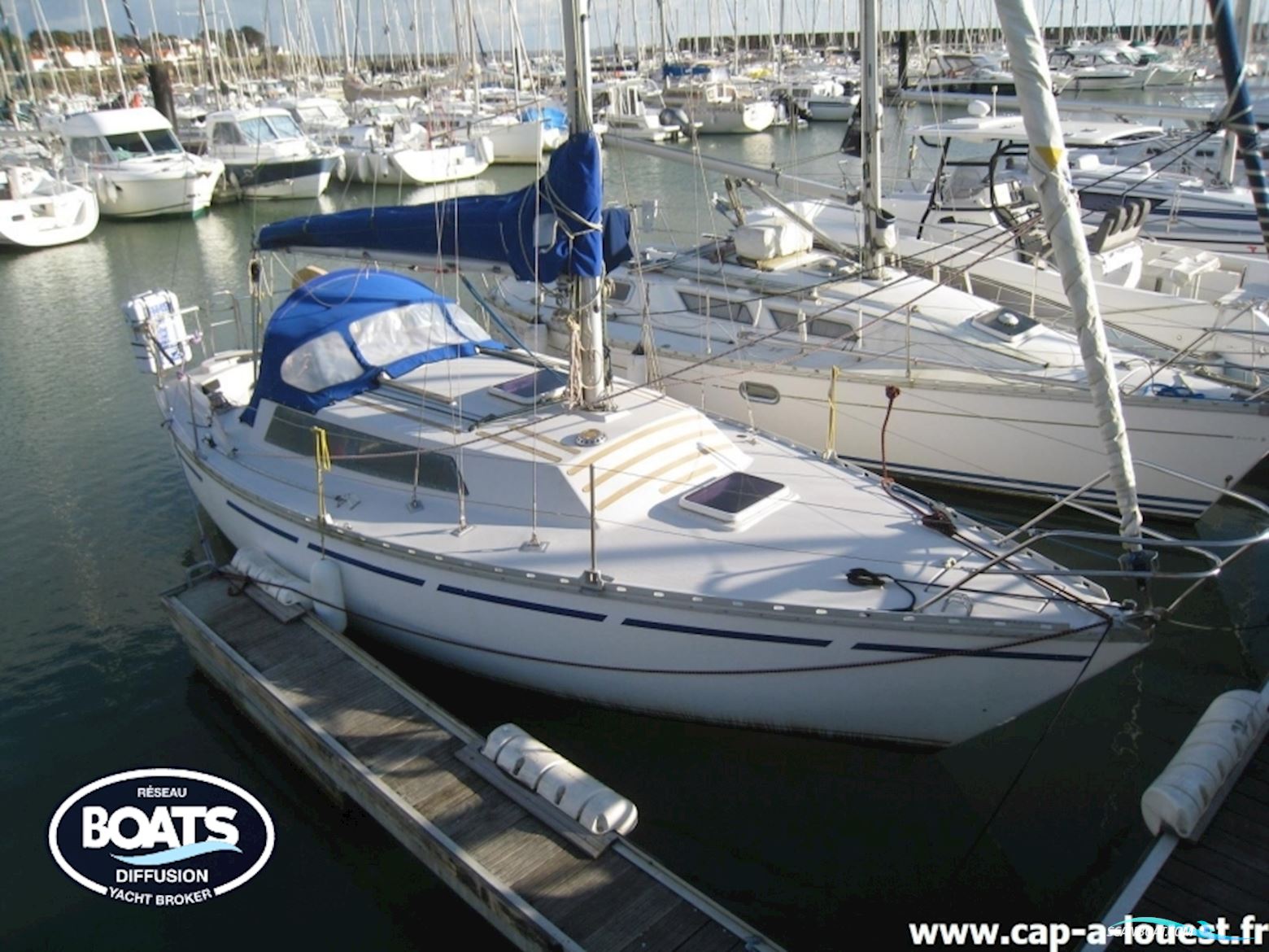 Jeanneau Brin DE Folie Segelboot 1978, mit Beta Marine motor, Frankreich