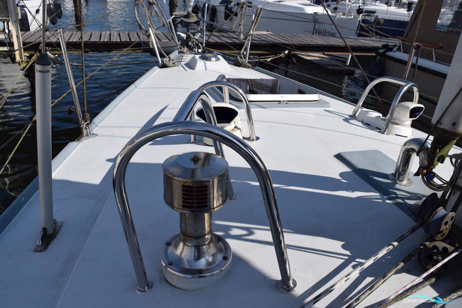 Jeanneau Gin Fizz 38