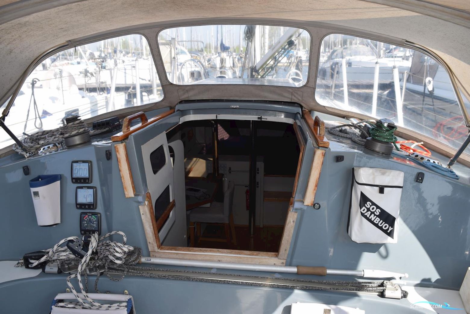 Jeanneau Gin Fizz 38