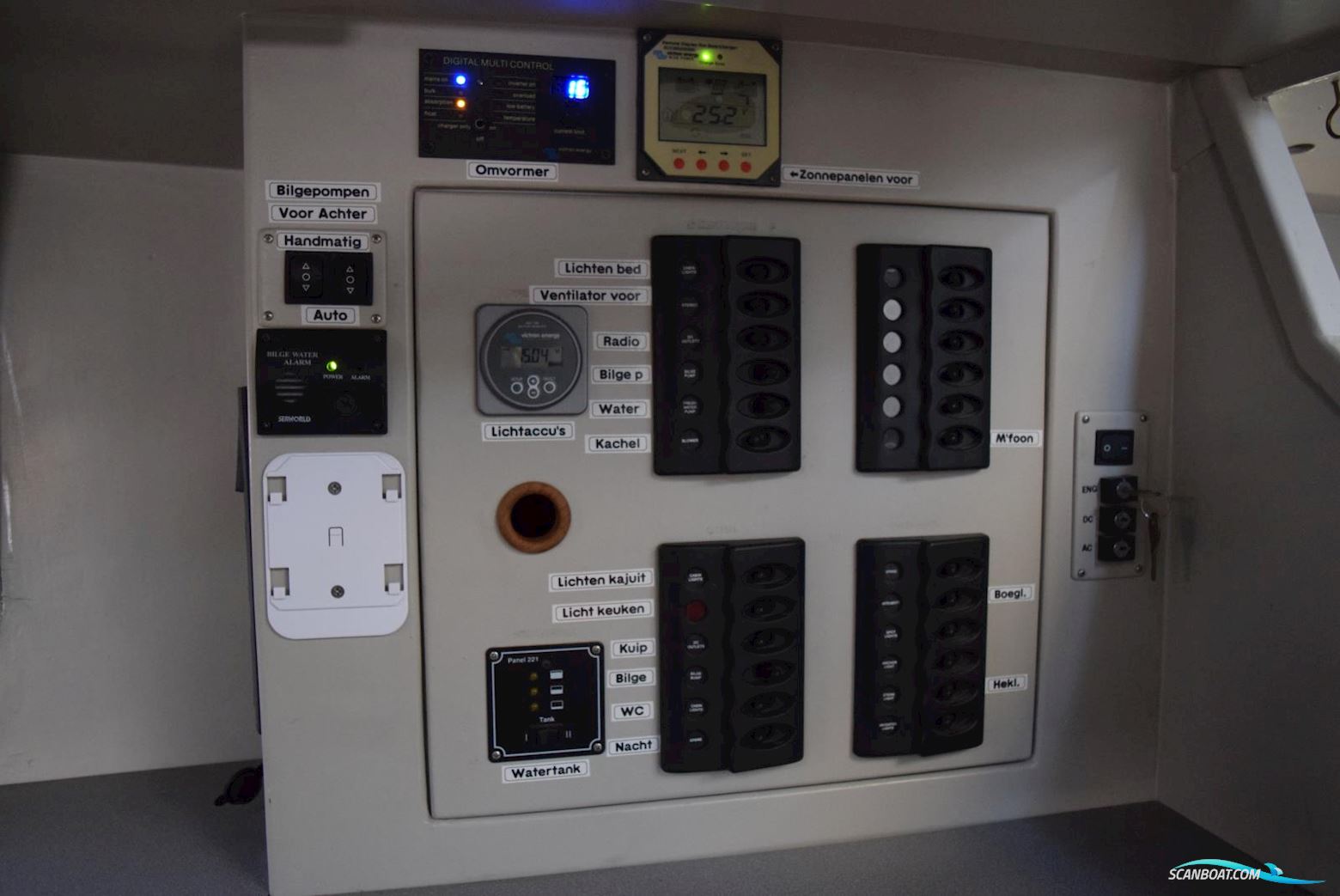 Jeanneau Gin Fizz 38