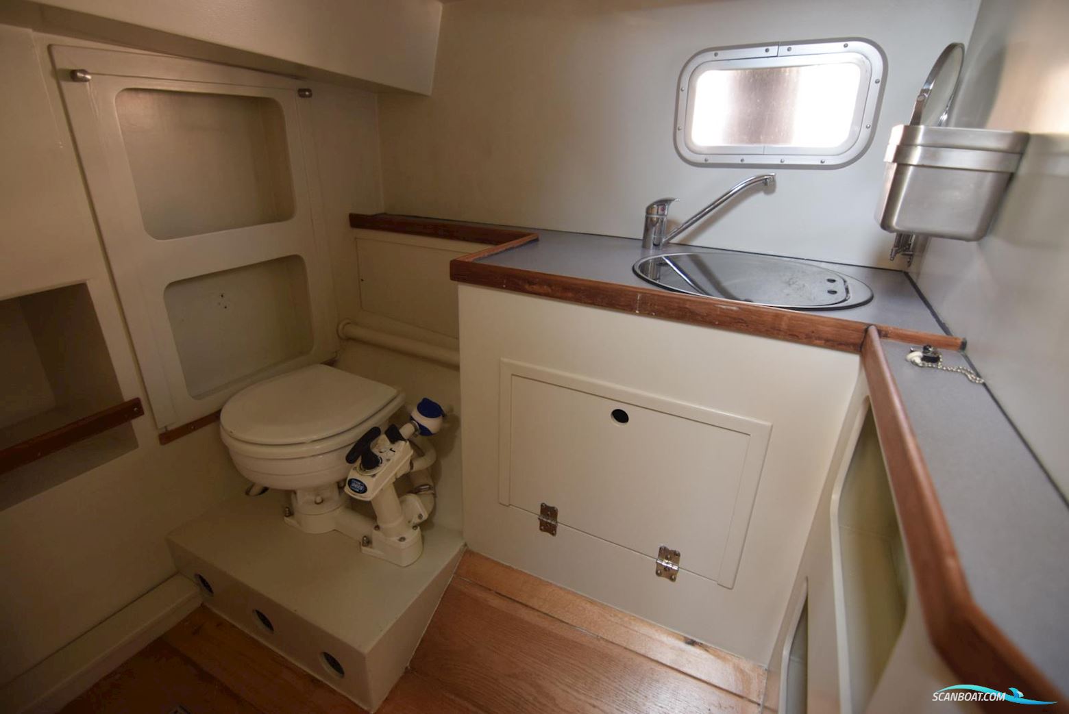 Jeanneau Gin Fizz 38