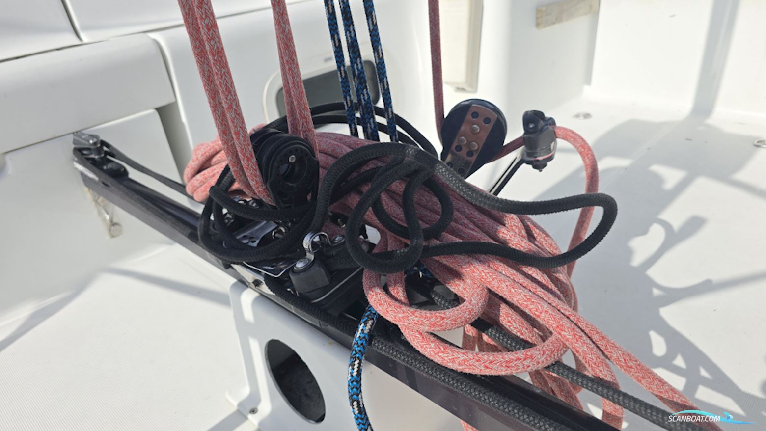 Jeanneau Sun Fast 37