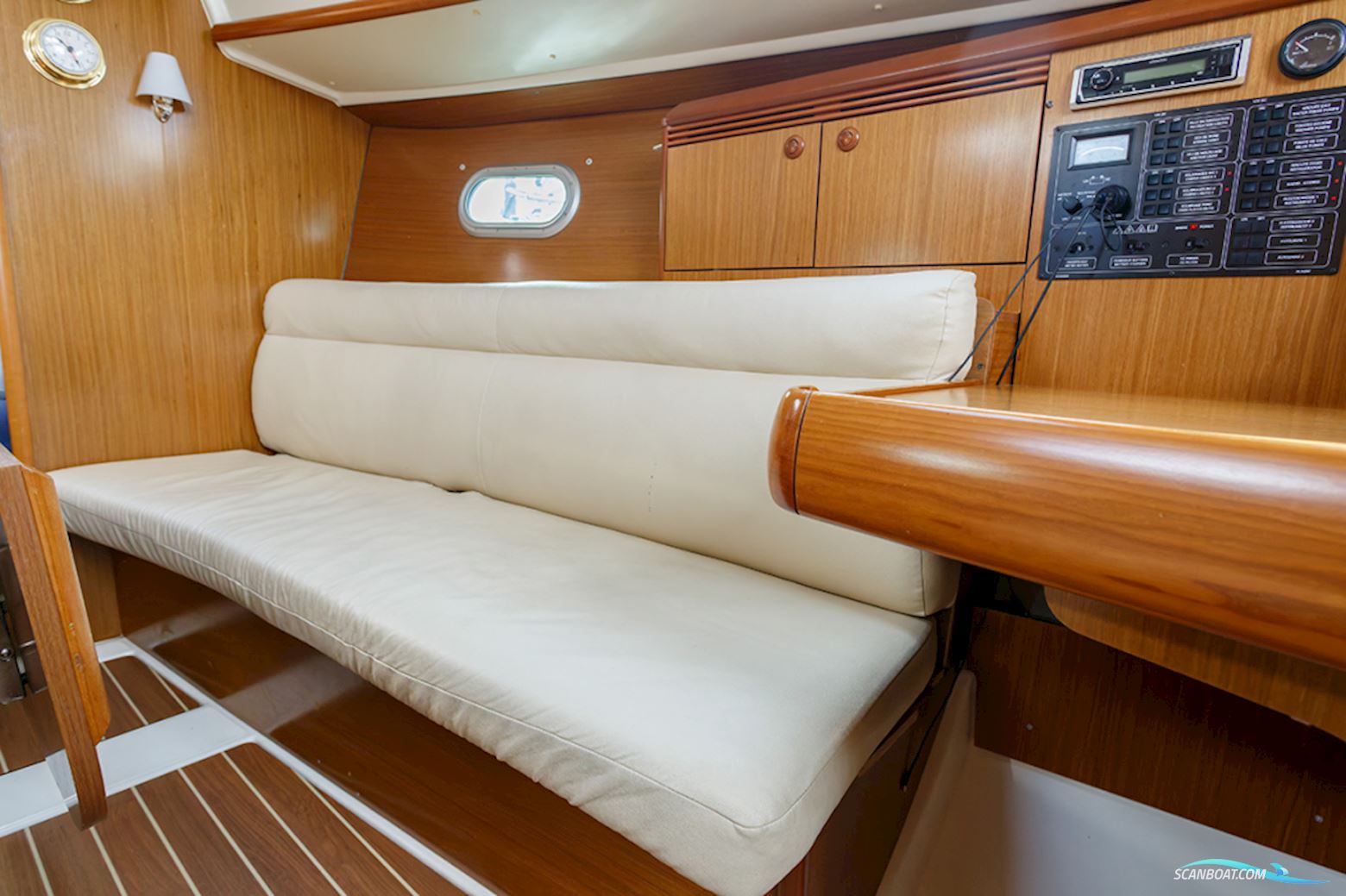Jeanneau Sun Odyssey 32i