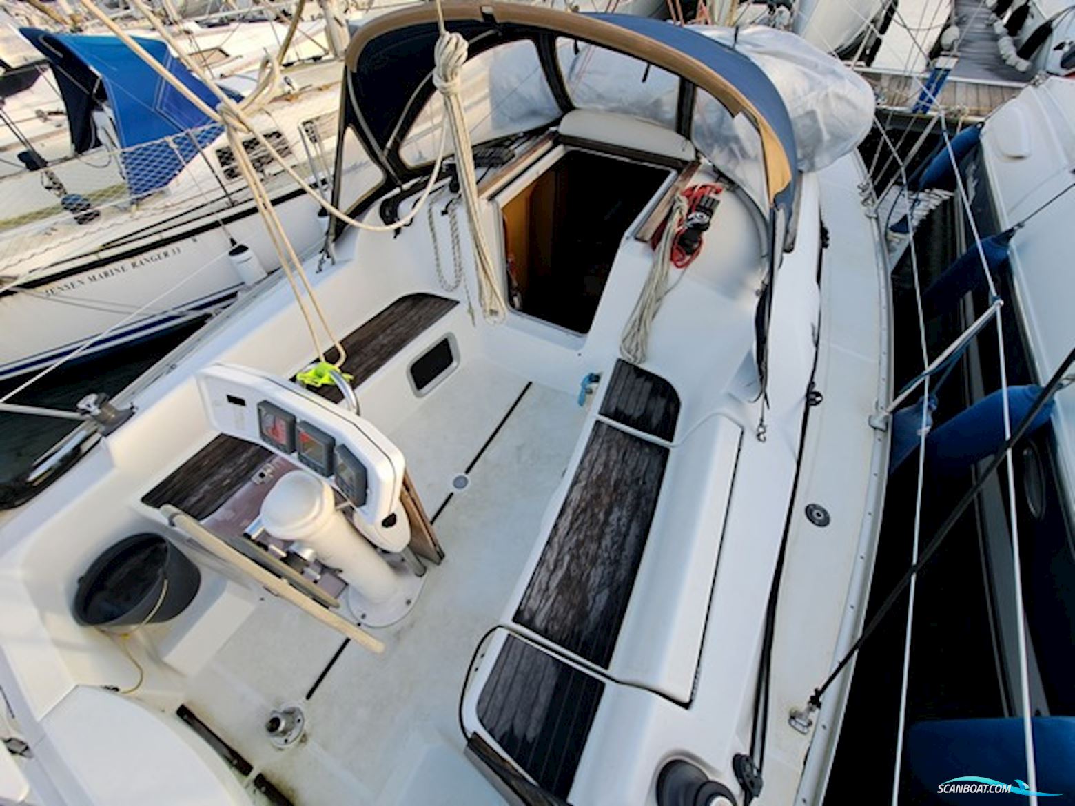 Jeanneau Sun Odyssey 32i