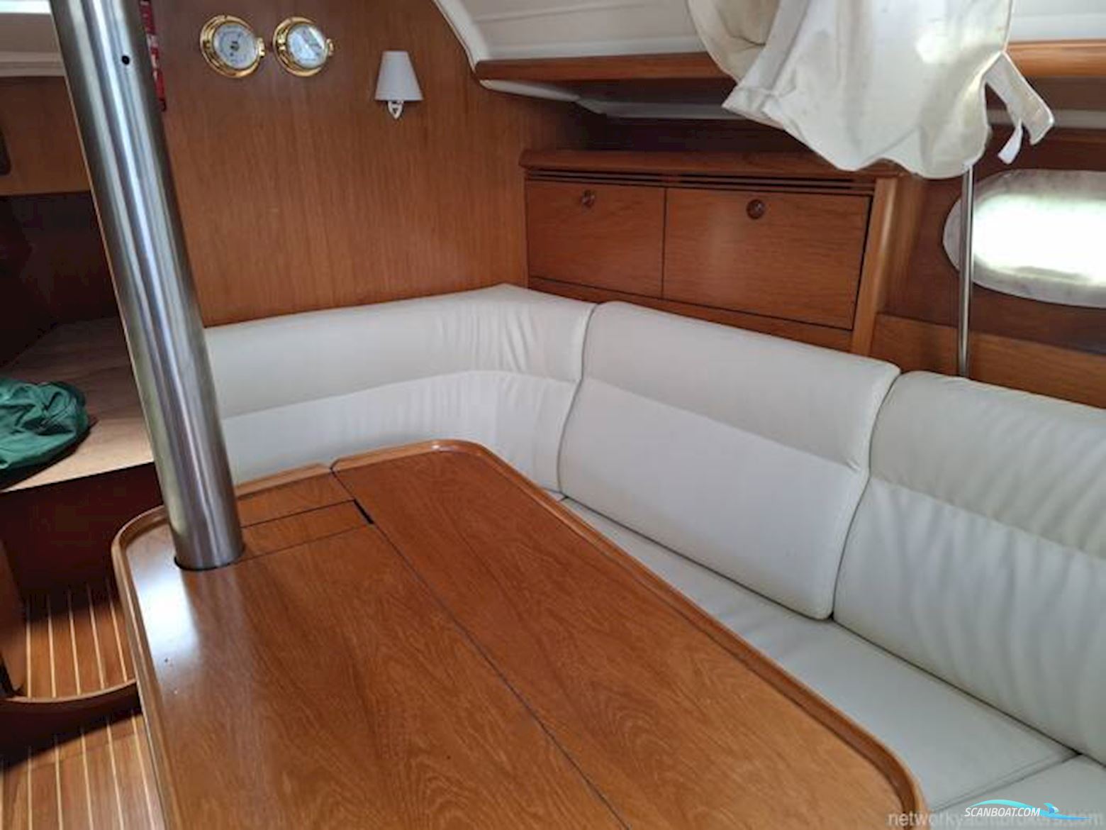 Jeanneau Sun Odyssey 35