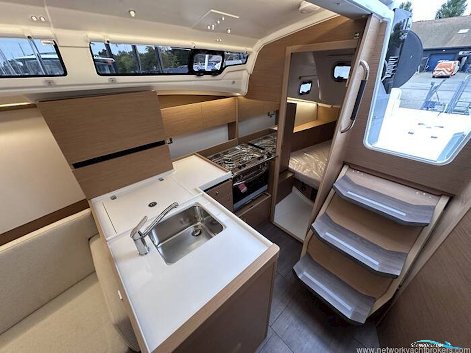 Jeanneau Sun Odyssey 350