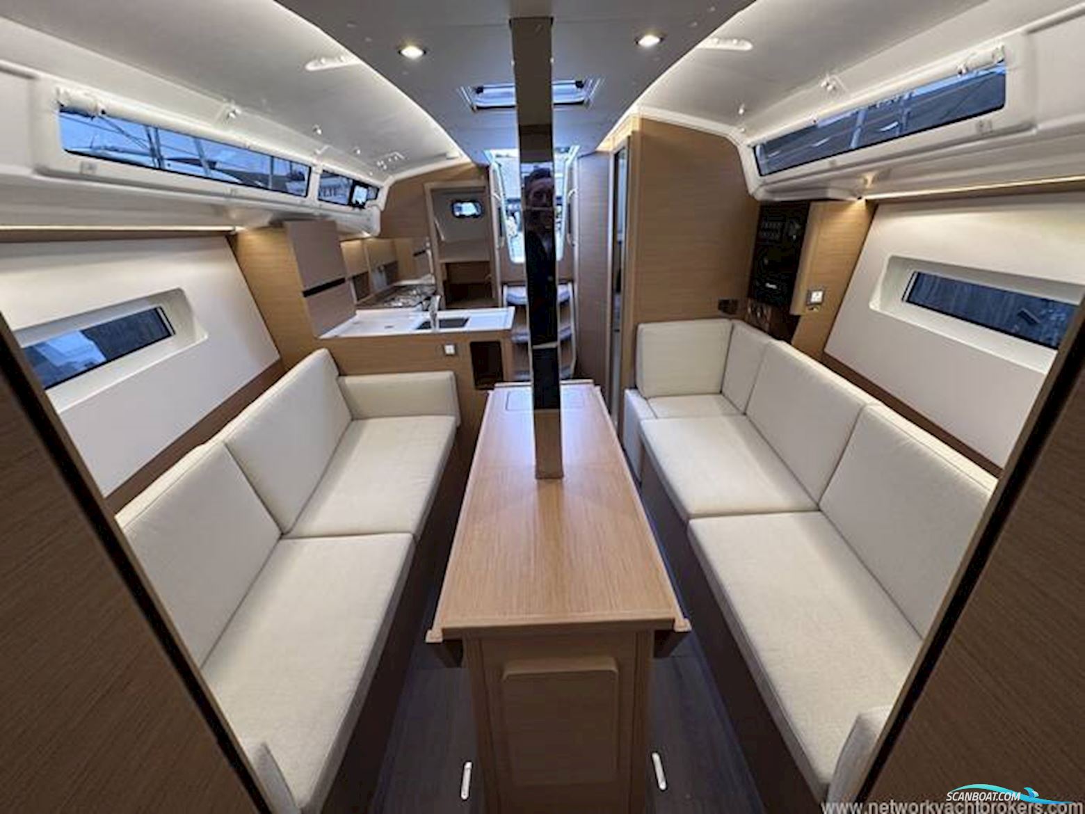 Jeanneau Sun Odyssey 350