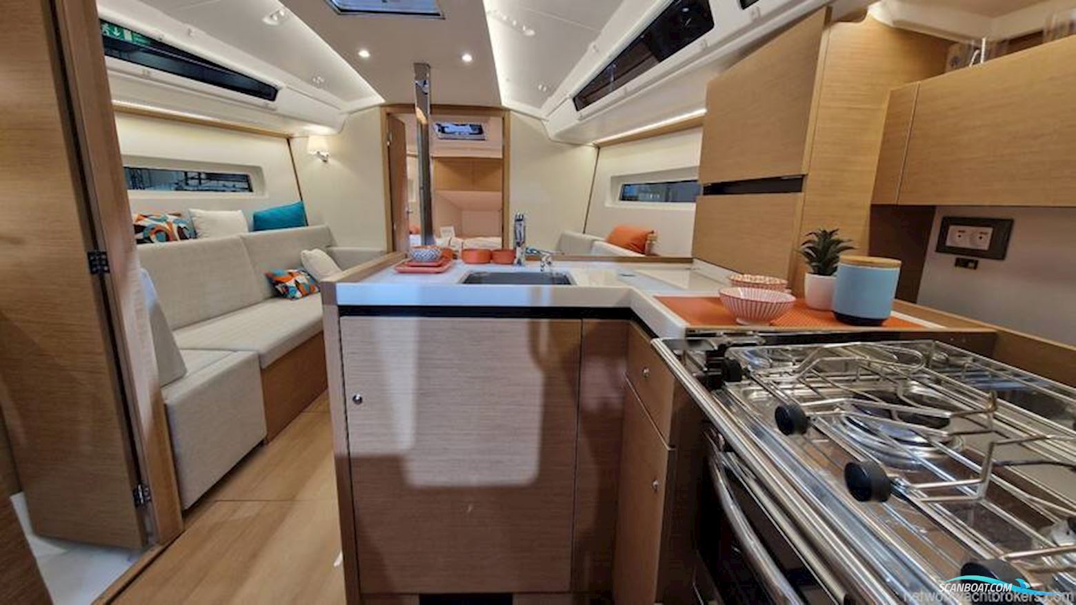 Jeanneau Sun Odyssey 350