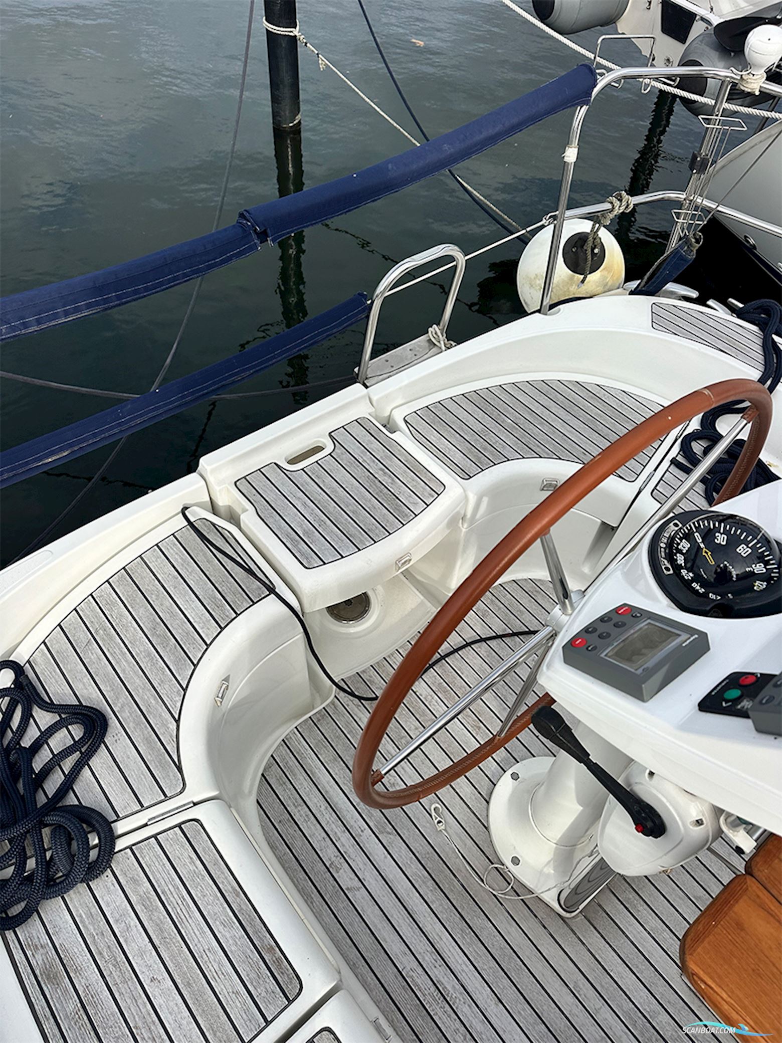 Jeanneau Sun Odyssey 37 Legende