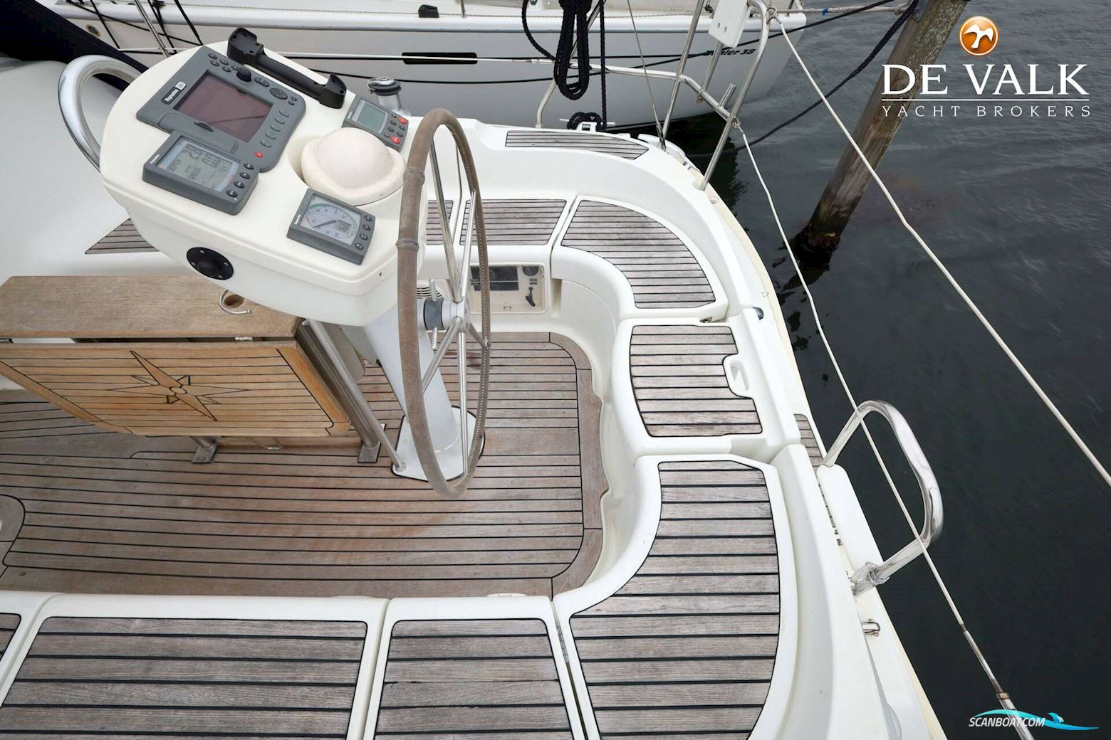 Jeanneau Sun Odyssey 37
