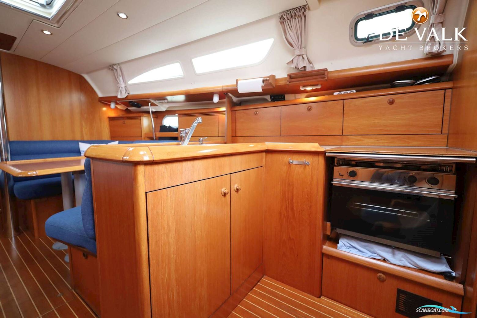 Jeanneau Sun Odyssey 37