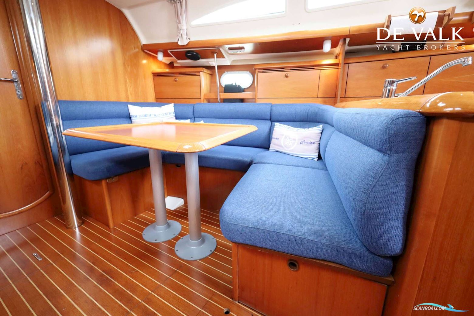 Jeanneau Sun Odyssey 37