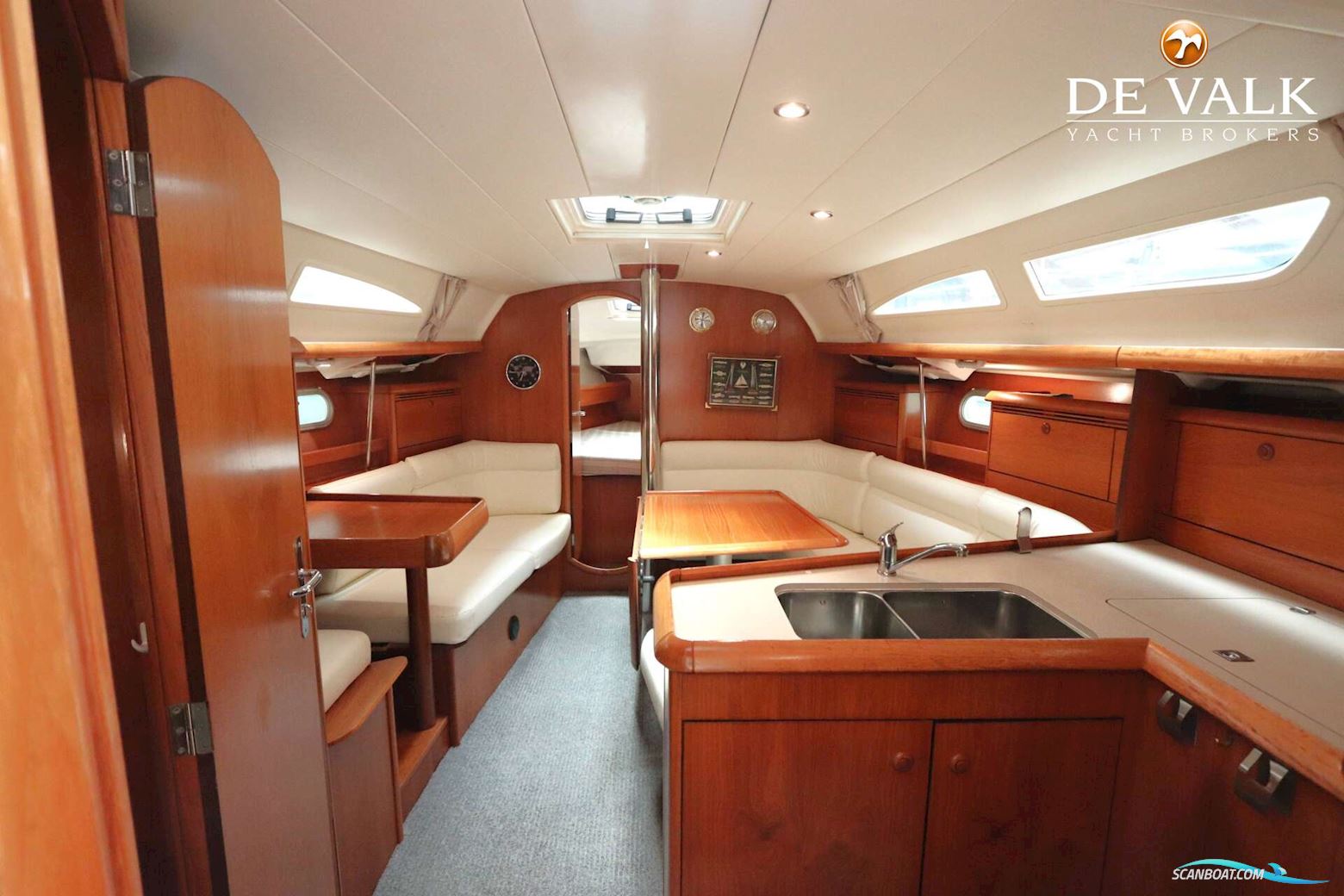 Jeanneau Sun Odyssey 37