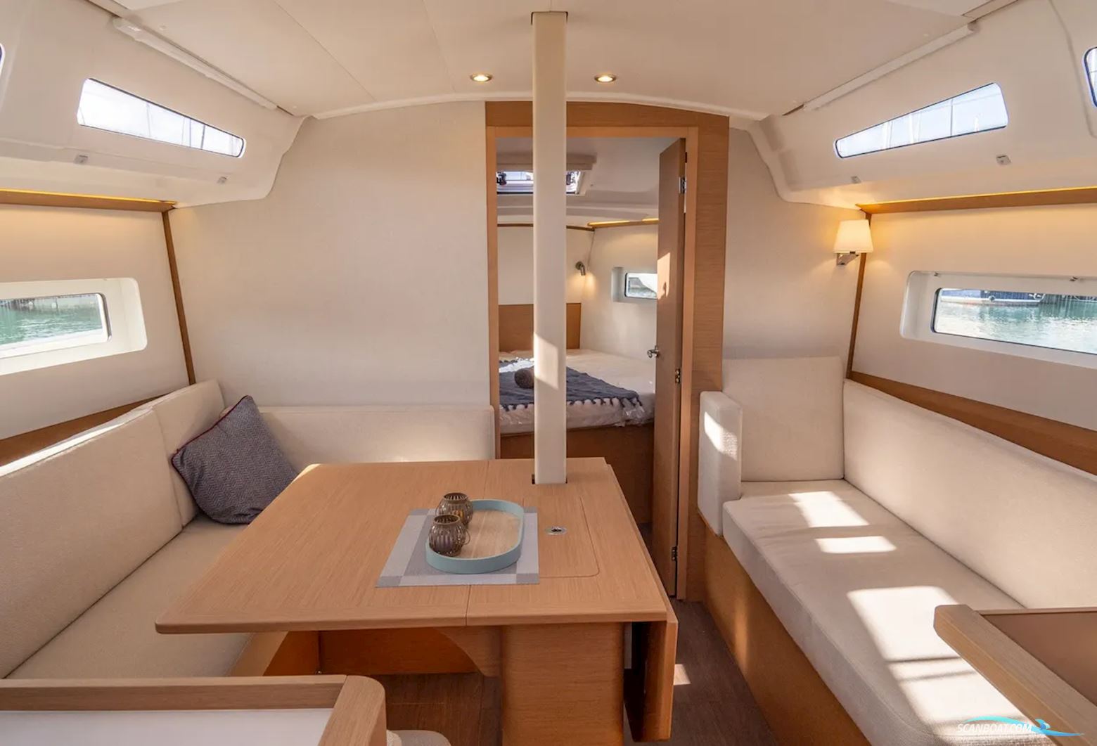 Jeanneau Sun Odyssey 380