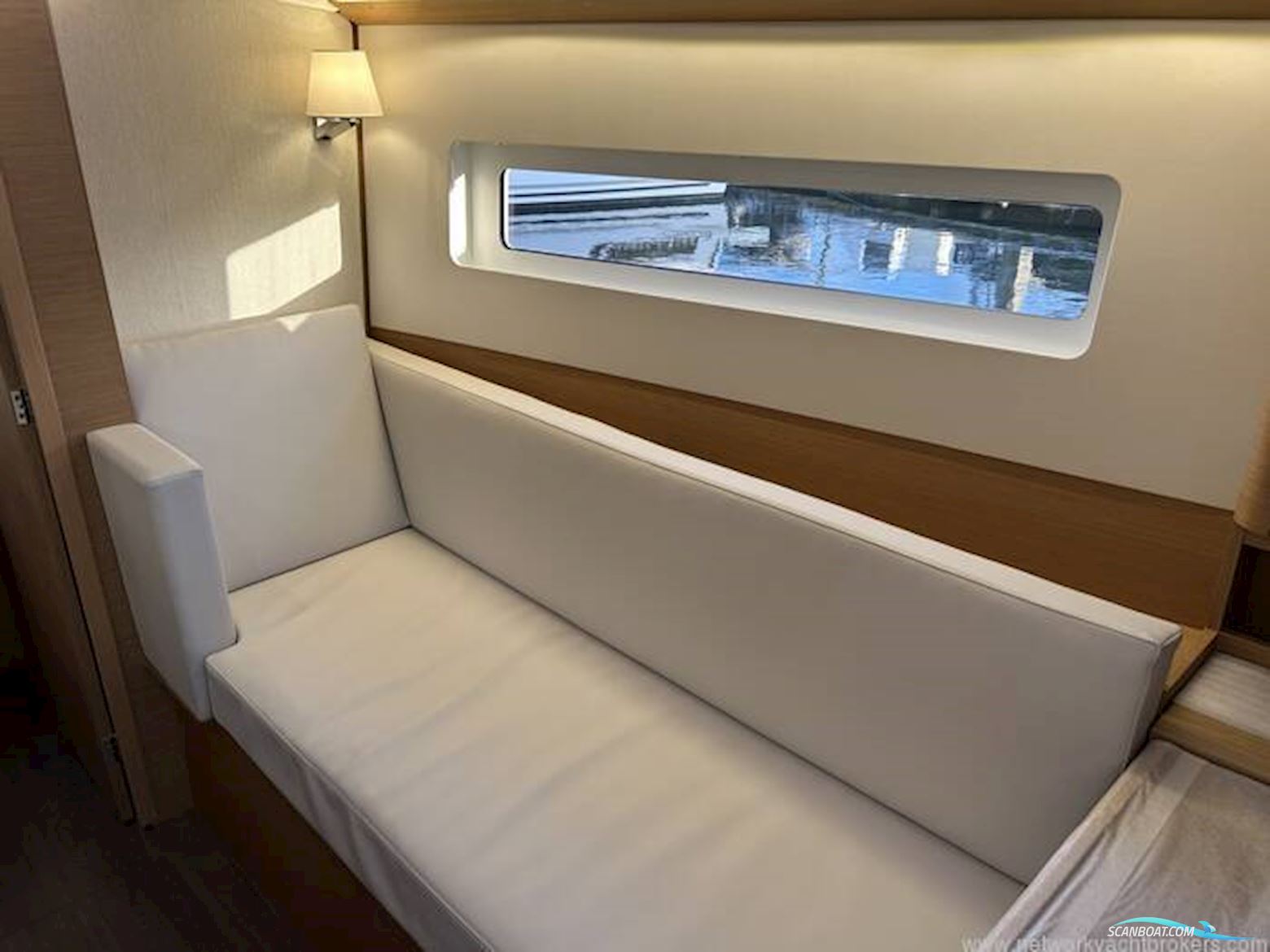 Jeanneau Sun Odyssey 380