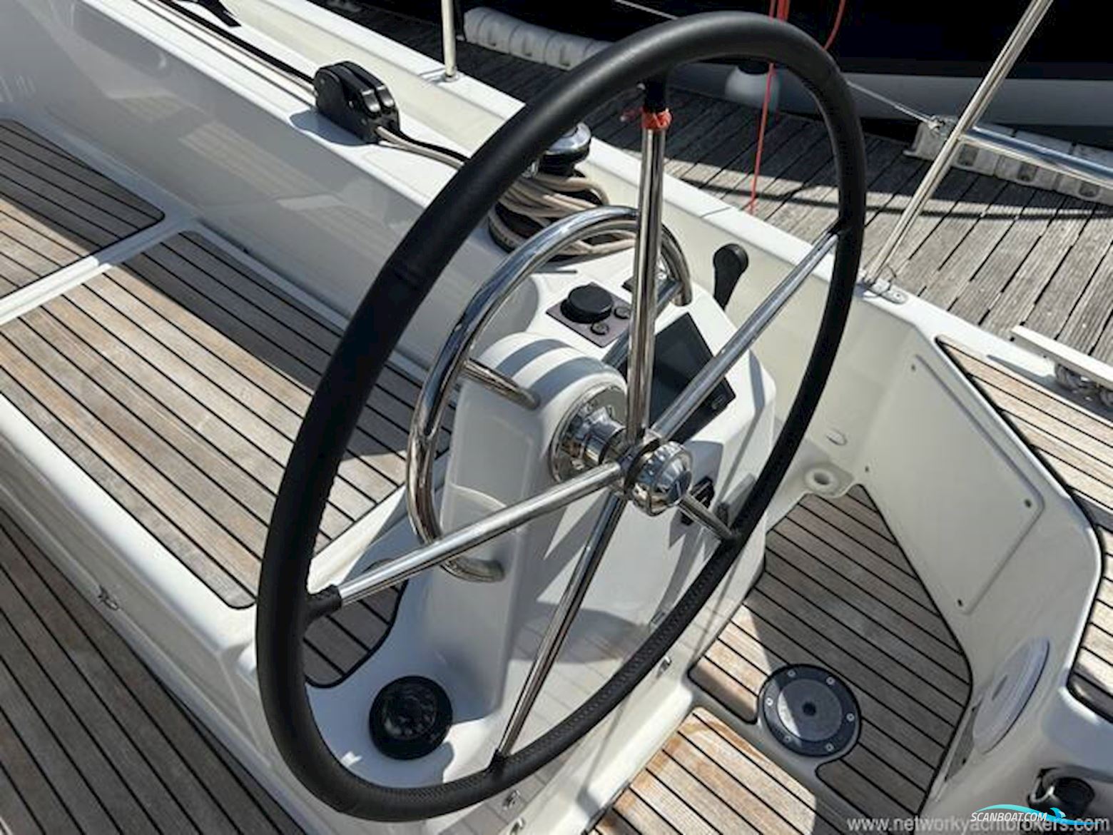 Jeanneau Sun Odyssey 380