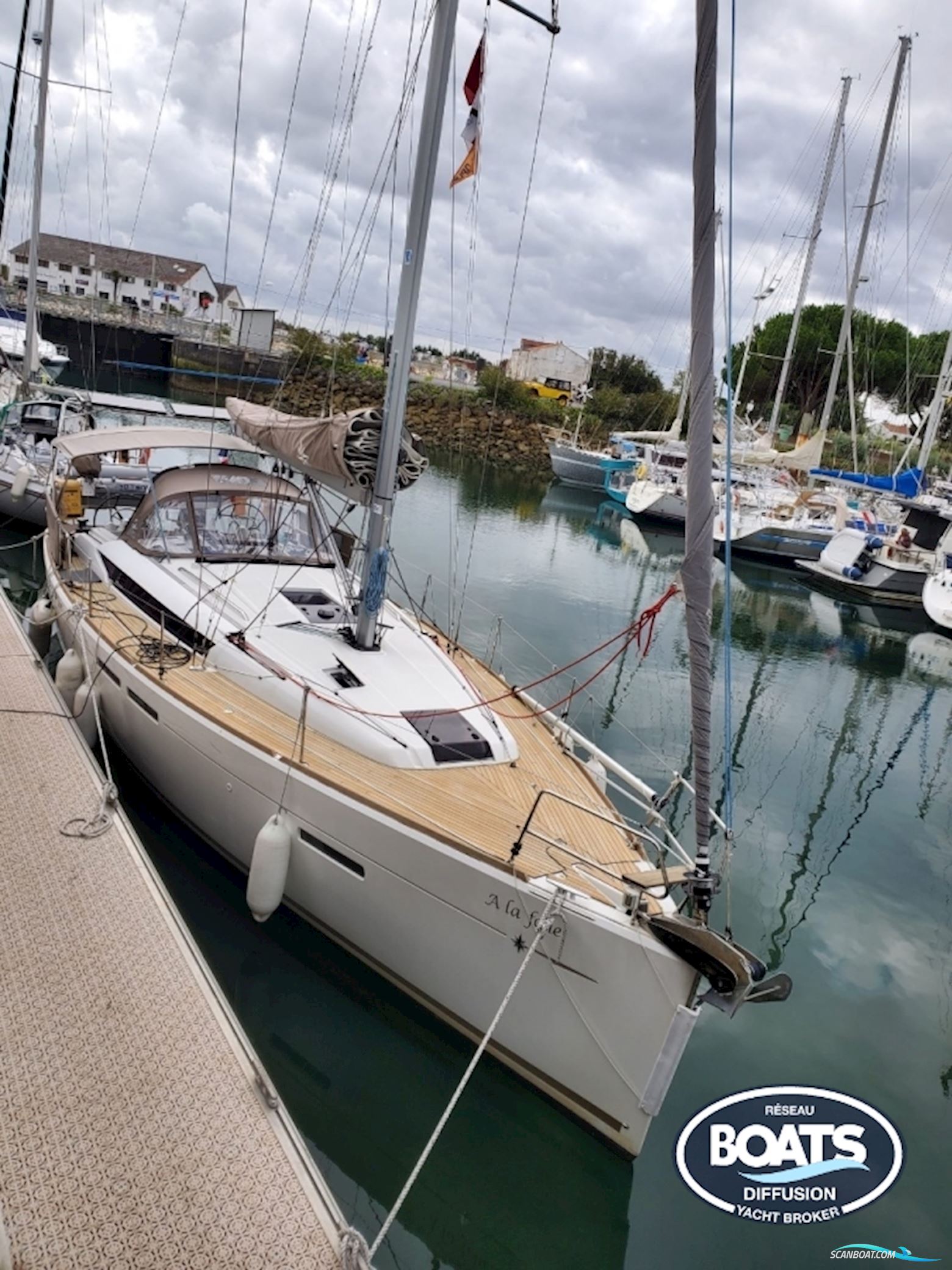 Jeanneau Sun Odyssey 409 Segelboot 2015, mit Yanmar motor, Frankreich