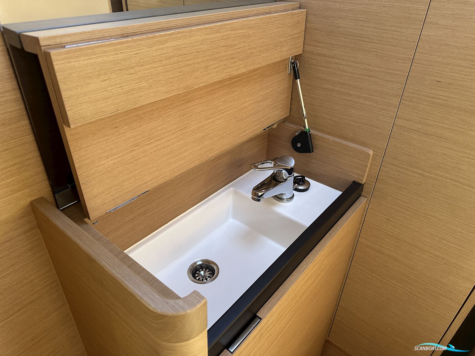 Jeanneau Sun Odyssey 410