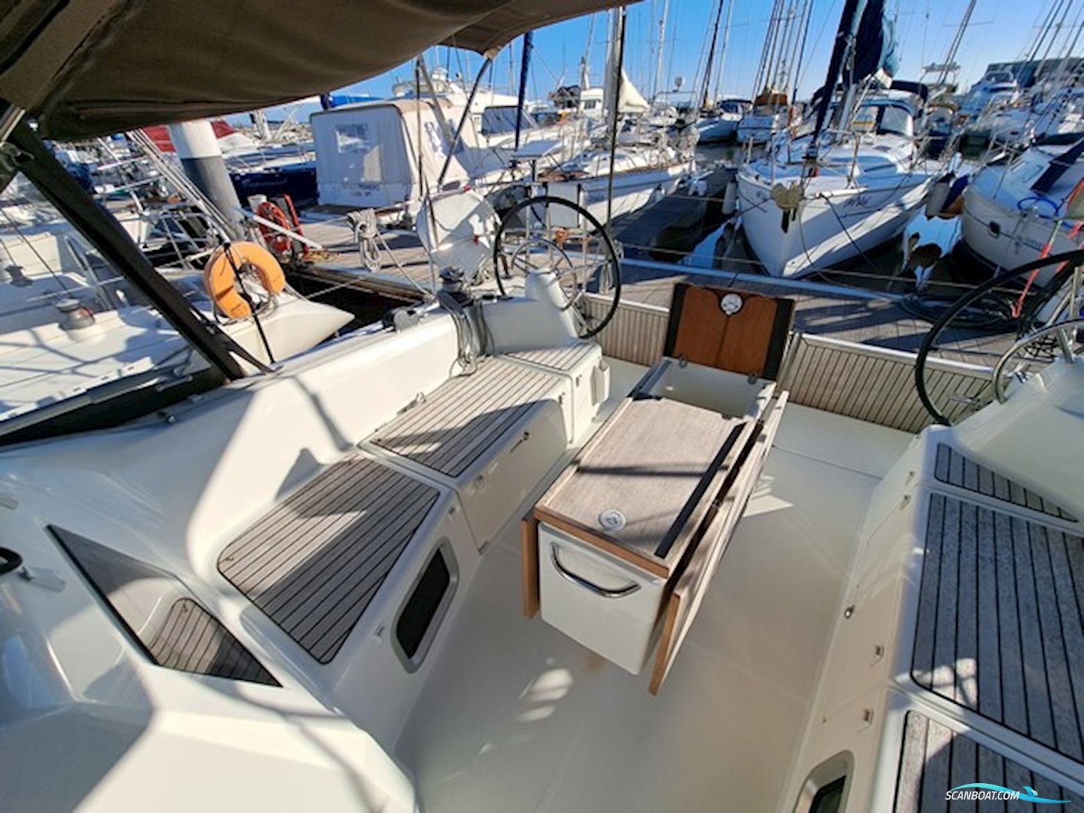 Jeanneau Sun Odyssey 410