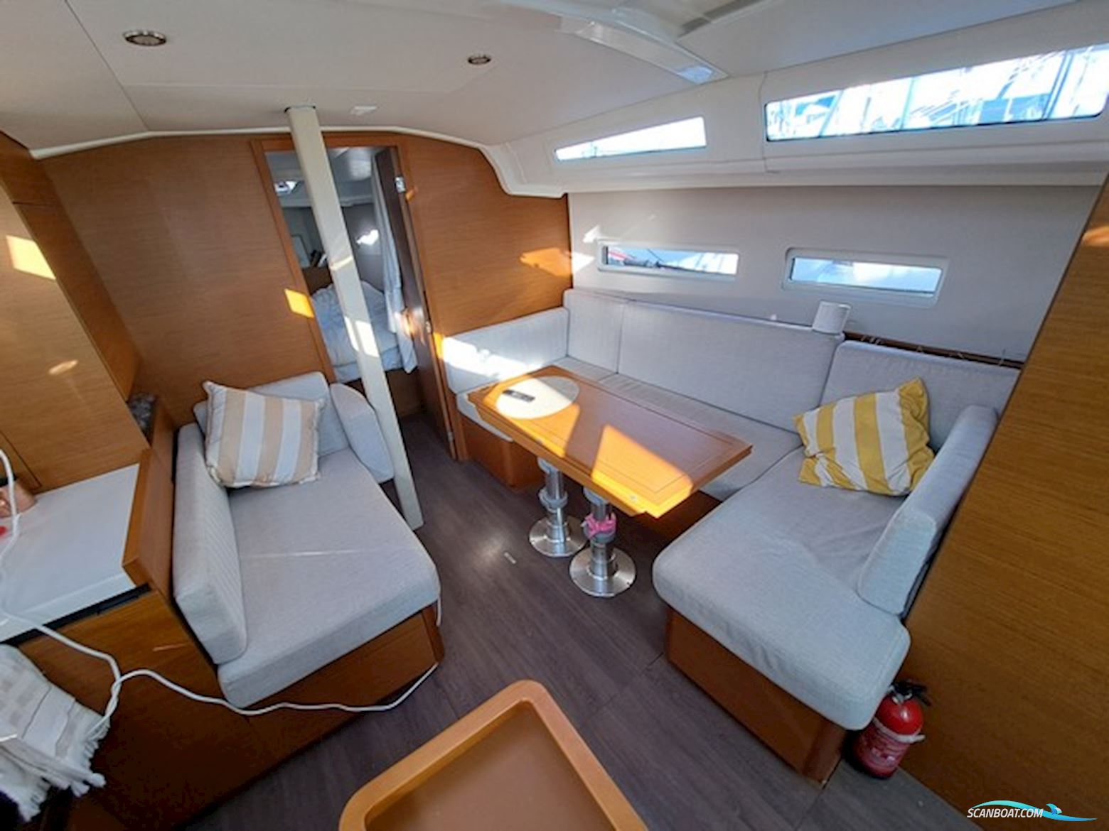 Jeanneau Sun Odyssey 410