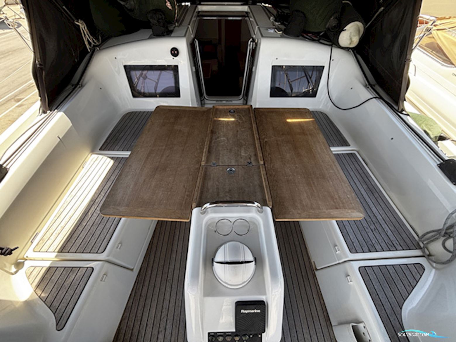 Jeanneau Sun Odyssey 410