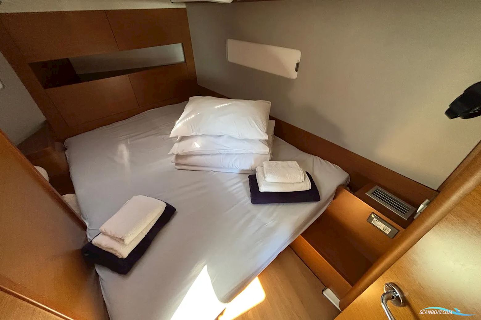 Jeanneau Sun Odyssey 410