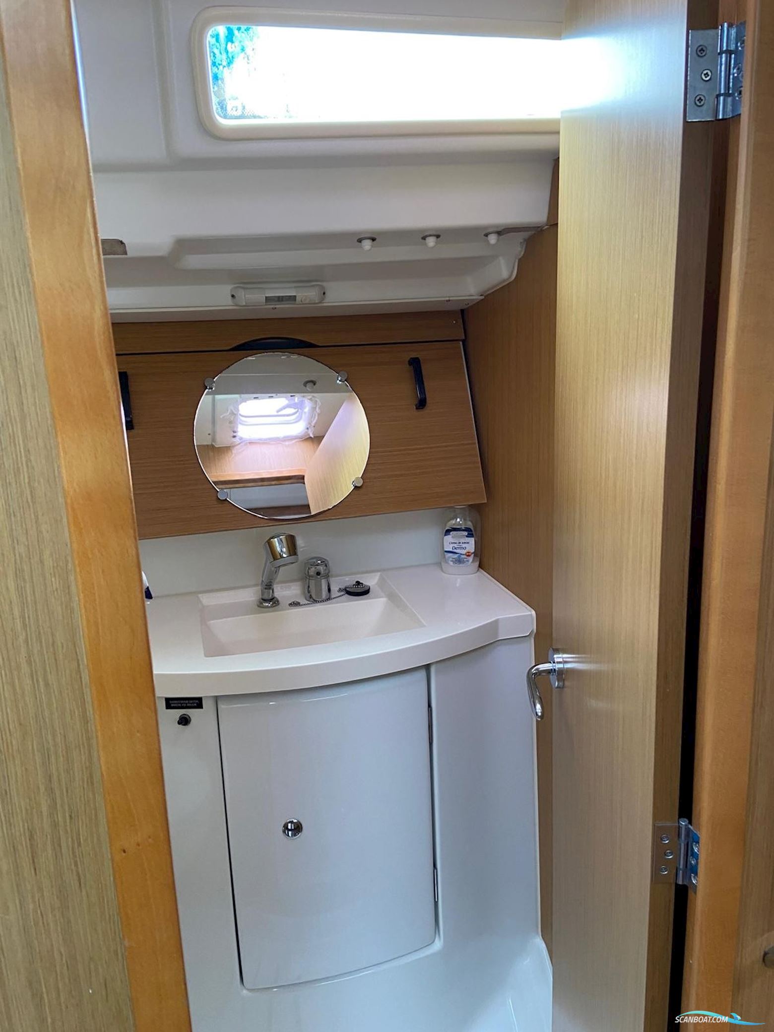 Jeanneau Sun Odyssey 42i