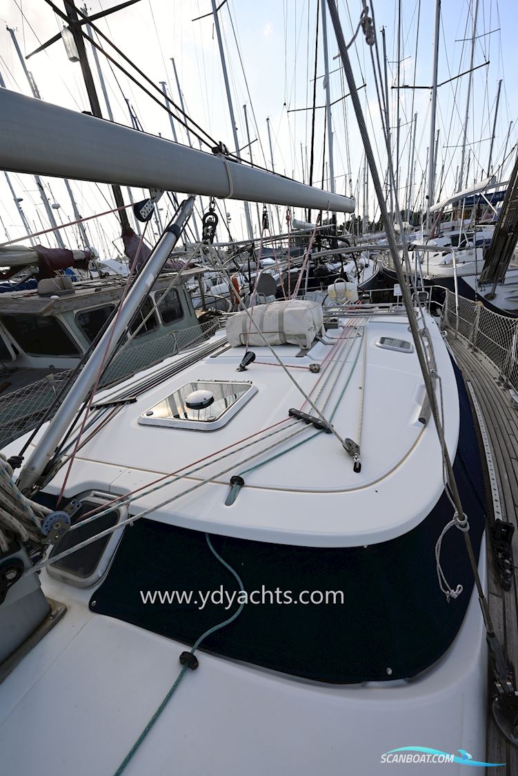 Jeanneau Sun Odyssey 43 DS Legende