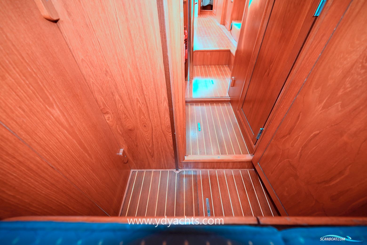 Jeanneau Sun Odyssey 43 DS Legende