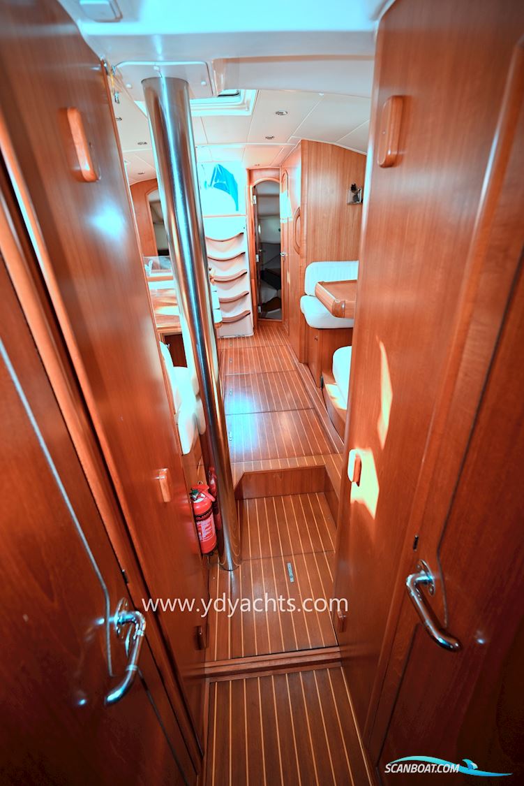 Jeanneau Sun Odyssey 43 DS Legende