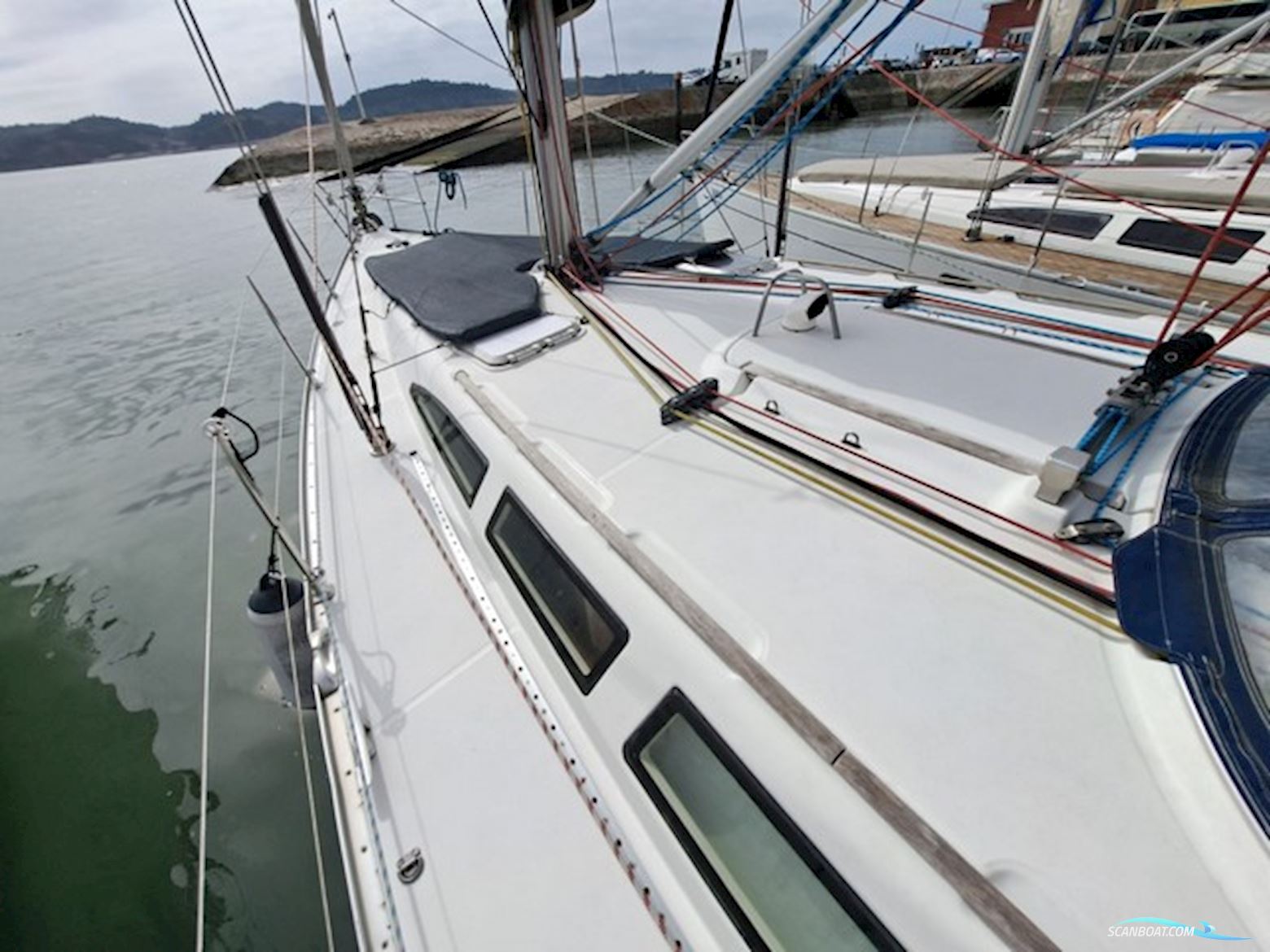 Jeanneau Sun Odyssey 43