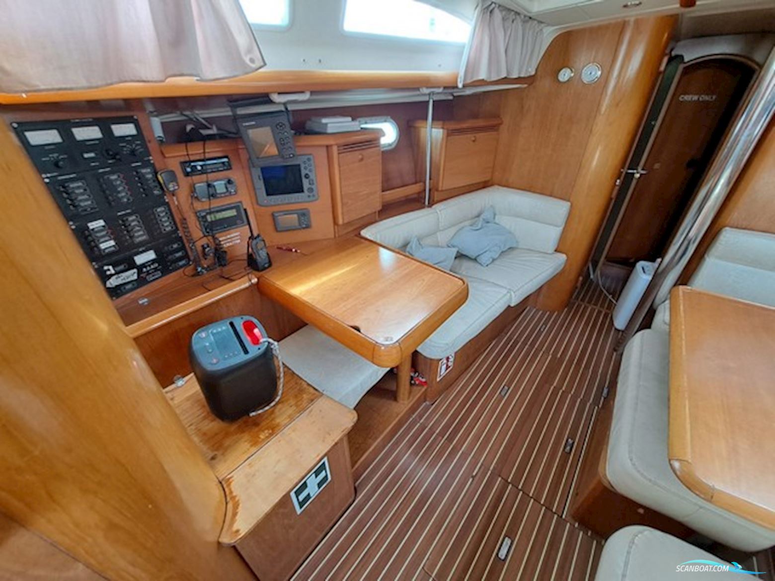 Jeanneau Sun Odyssey 43