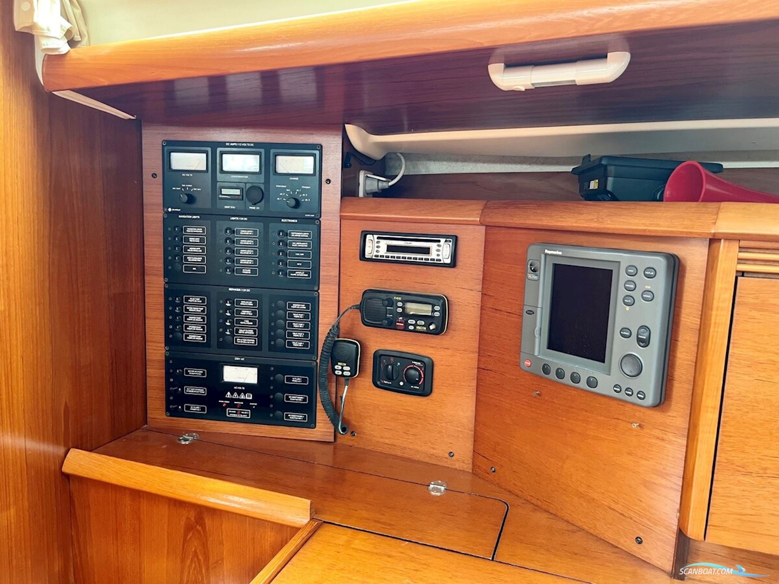 Jeanneau Sun Odyssey 43