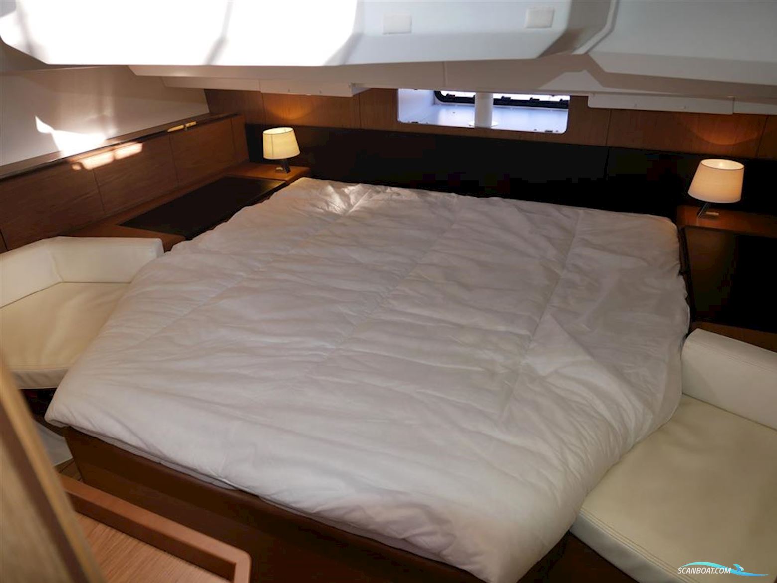 Jeanneau Sun Odyssey 44DS