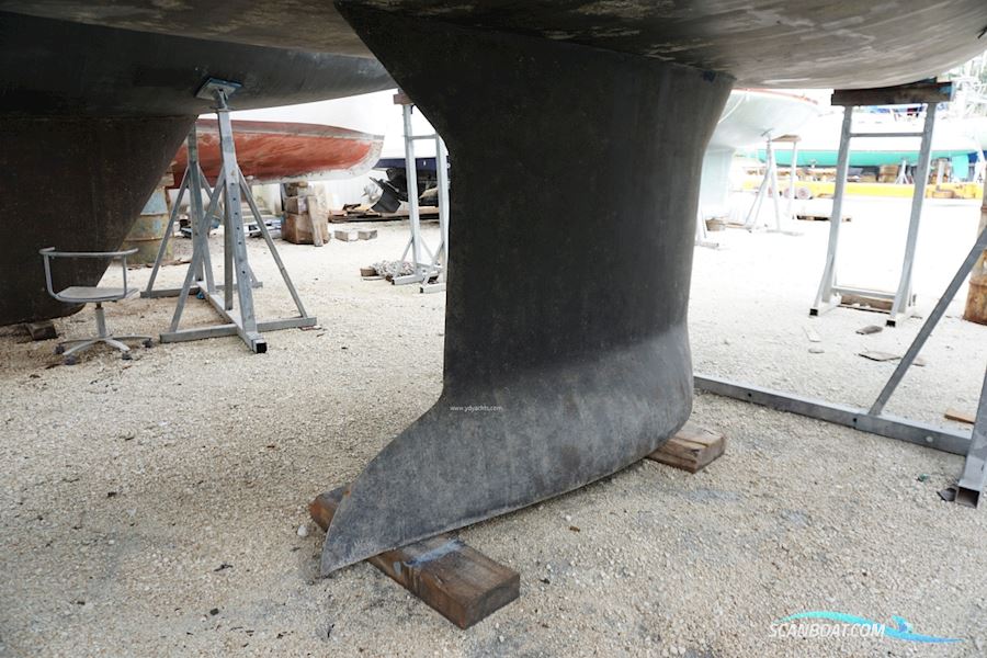 Jeanneau Sun Odyssey 44i Owners Version