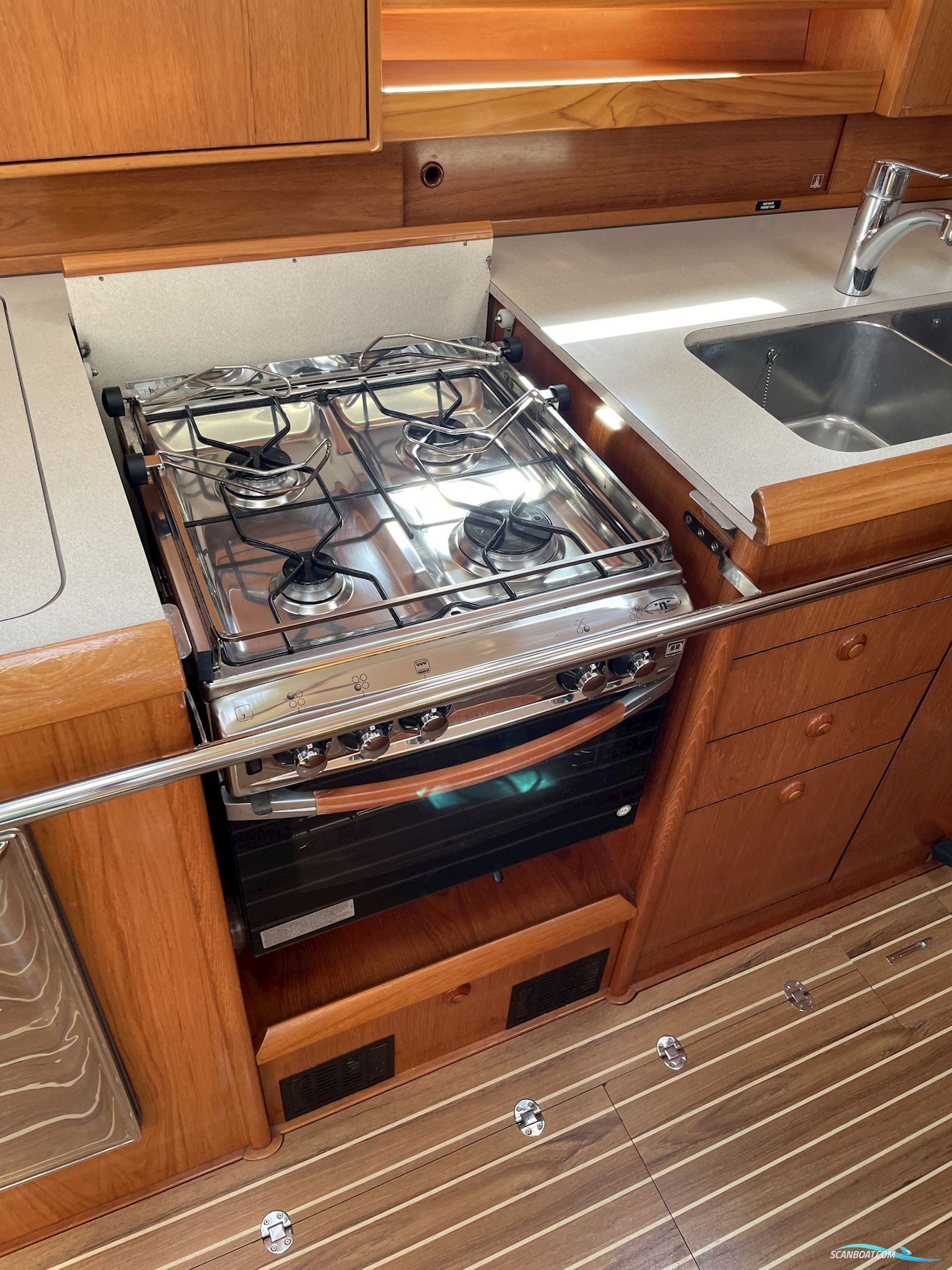 Jeanneau Sun Odyssey 49